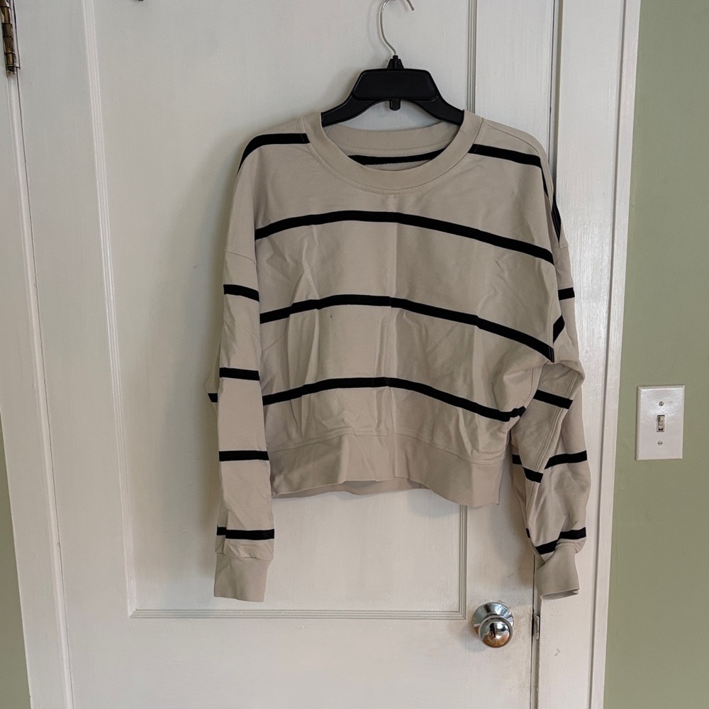 Lululemon French terry crop sweatshirt, 10